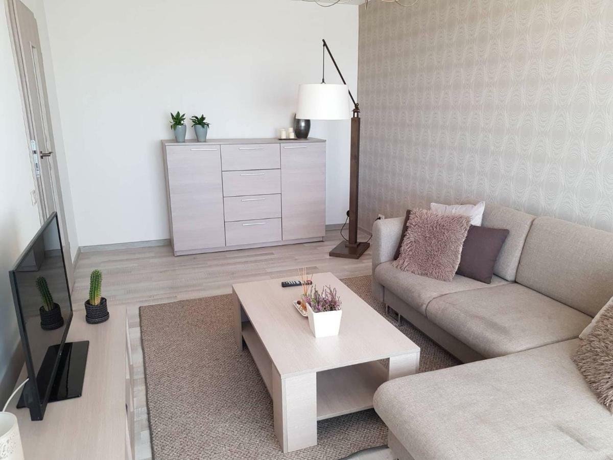 Apartamentai Centras Šiauliai Esterno foto
